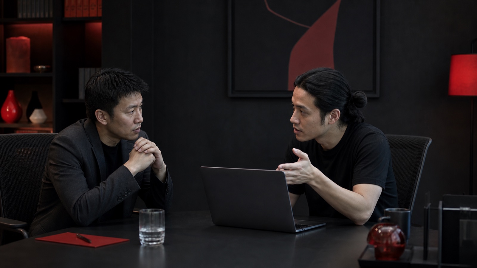 投资人与 AI 项目创始人进行深度沟通